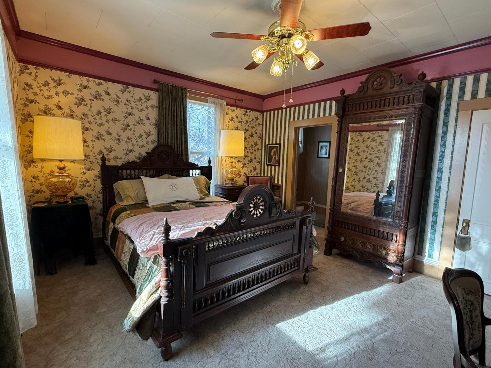 Roseberry House Bed And Breakfast Susanville Exterior photo