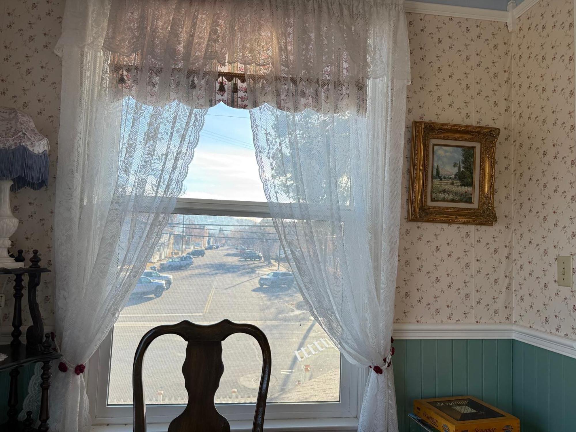 Roseberry House Bed And Breakfast Susanville Exterior photo